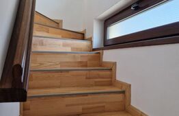 Casă cu 4 camere zona Mureșeni 