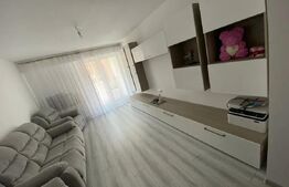 Apartament 3 camere,  72+8 mp, zona Fortuna