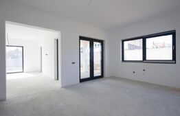 Casa semifinisata, 4 camere Corunca