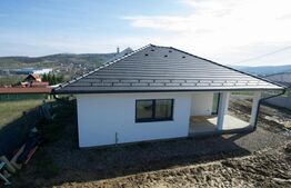 Casa semifinisata, 4 camere Corunca