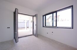 Casa semifinisata, 4 camere Corunca