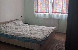 Apartament 3 camere, 56 mp utili , central in Ludus, Mures
