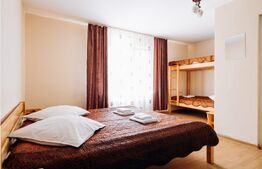 Pensiune cu 20 de canere, 700 mp, zona Praid