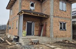 Vila noua cu 4 dormitoare de vanzare in Sancraiul de Mures