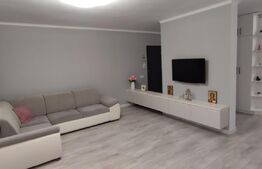 Apartament cu 3 camere, 80 mp, zona Unirii