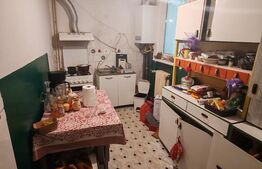 Apartament cu 4 camere, 80 mp, zona Dambu Pietros