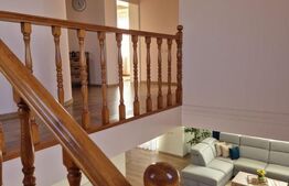 Vila superba de vanzare in zona Livezeni cu priveliste deosebita