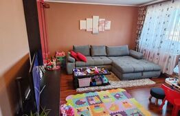 Apartament de vanzare, 3 camere, 56 mp, renovat frumos, zona Pandurilor