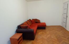 Apartament de inchiriat, cu 3 camere, 72 mp, zona Cornisa