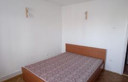 Apartament de inchiriat, cu 3 camere, 72 mp, zona Cornisa