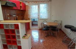 Apartament de inchiriat, cu 3 camere, 72 mp, zona Cornisa