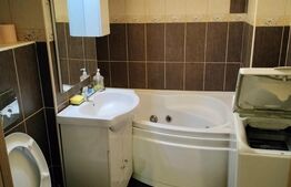 Apartament spatios cu 3 camere, 75 mp, zona Unirii