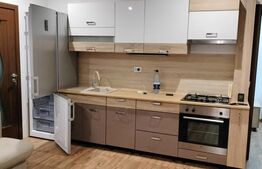 Apartament cu 2 camere,  65 mp, zona semicentrala