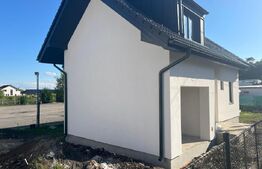 Casa de vanzare, cu 4 camere, 130,80 mp, zona Unirii