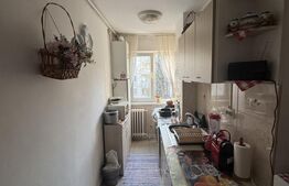 APARTAMENT CU 3 CAMERE, DAMBU, ETAJ INTERMEDIAR.
