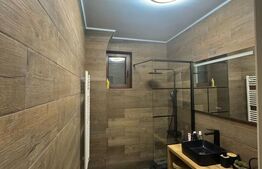 Apartament 2 camere,  decomandat , 47 mp , zona Piata Trandafirilor 