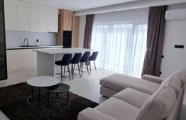 Apartament de vanzare, cu 3 camere, 72 mp, zona-ultracentrala
