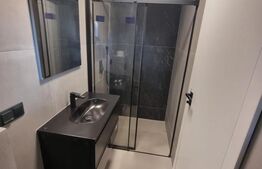 Apartanent de vanzare, cu 3 camere, 70 mp, zona ultracentrala