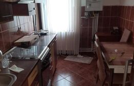 Apartament cu 4 camere in Sangiorgiu de Mures 
