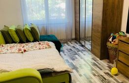 Apartament cu 3 camere, 67 mp, zona  Unirii