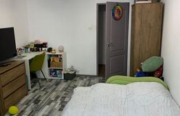 Apartament cu 3 camere, 67 mp, zona  Unirii