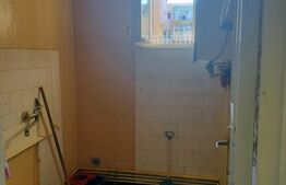 Apartament cu 3 camere, 56 mp,  zona Libertății 