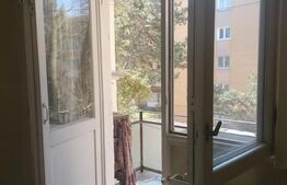 Apartament cu 3 camere, 56 mp,  zona Libertății 