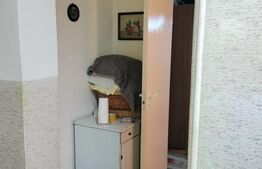 Apartament cu 3 camere, 54 mp, zona Dambu