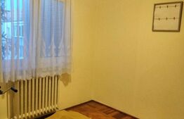 Apartament cu 3 camere, 54 mp, zona Dambu