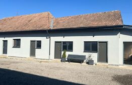 Casa de vanzare, 4 camere, 130 mp, zona Mureseni