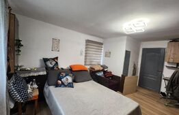 Casa cu 3 camere, 2 bucatarii, Teren de 1000 mp, zona Unirii