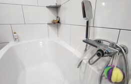 Casa cu 3 camere, 2 bucatarii, Teren de 1000 mp, zona Unirii