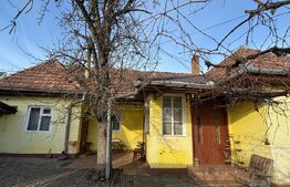 Casă tradițională de vanzare, 3 camere, 77 mp, cu teren de 852 m², zona Unirii