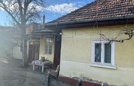 Casă tradițională de vanzare, 3 camere, 77 mp, cu teren de 852 m², zona Unirii