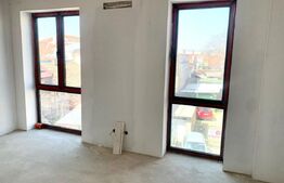 Apartament cu 3 camere, 87 mp, semifinisat, zonă ultracentrală