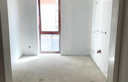 Apartament cu 3 camere, 87 mp, semifinisat, zonă ultracentrală