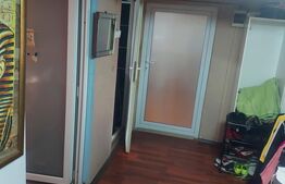 Casa, 4 camere, 90 mp,  zona Budai