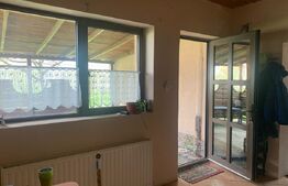 Casa de vanzare cu 3 camere, 80 mp, zona Mureșeni
