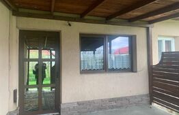 Casa de vanzare cu 3 camere, 80 mp, zona Mureșeni