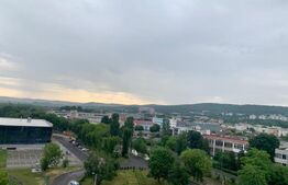 Apartament  cu o camera, 32 mp, zona Aleea Carpati 