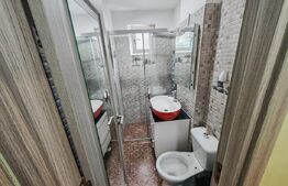 Apartament 3 camere , zona linistita in dambu 