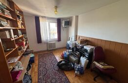 Apartament spațios, 4 camere , 94 mp , CENTRAL – Zona Poli 2 