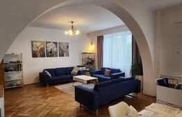 Casa  la Platoul Cornesti cu 12 camere cu Piscina Interioara