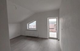 Casa moderna 5 camere Livezeni