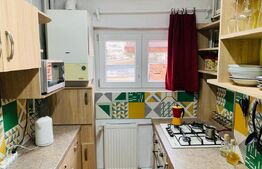 Apartament de vanzare, cu 2 camere, 43 mp, zona centrala