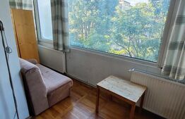 Apartament de vanzare, cu 3 camere, 57 mp, etaj intermediar, zona Dambu Pietros