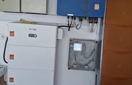 Casă pe un nivel în Ernei – 4 camere, panouri fotovoltaice și teren de 1.390 mp