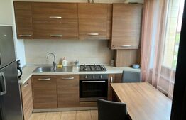 Apartament de vanzare, cu 2 camere, 54 mp, zona Cuza Voda