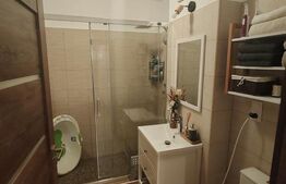 Apartament de vanzare, cu 3 camere, 71 mp, zona Unirii