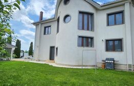 Vila Exclusivistă , 300mp utili si teren de 1300mp, Sântana de Mureș